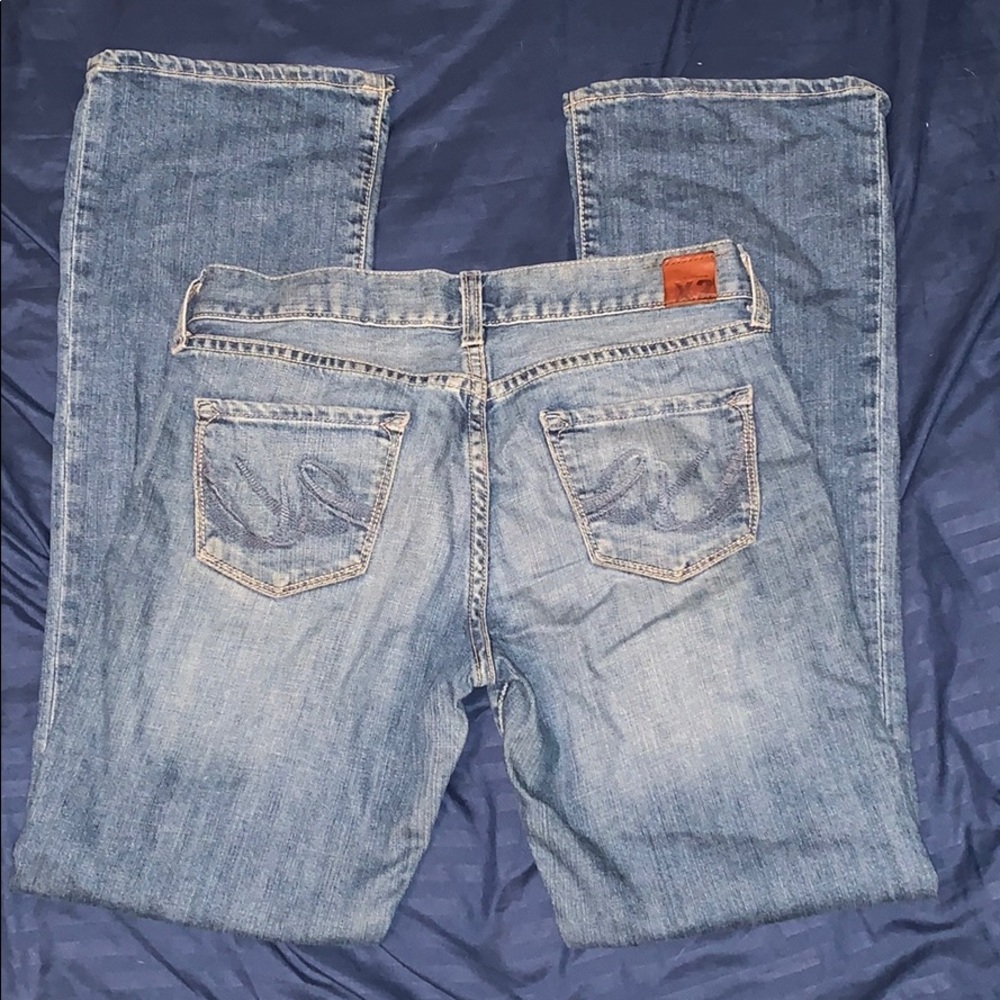 Express Jeans - Picture 2 of 3